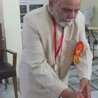 Dr. Kasim Chimthanawala